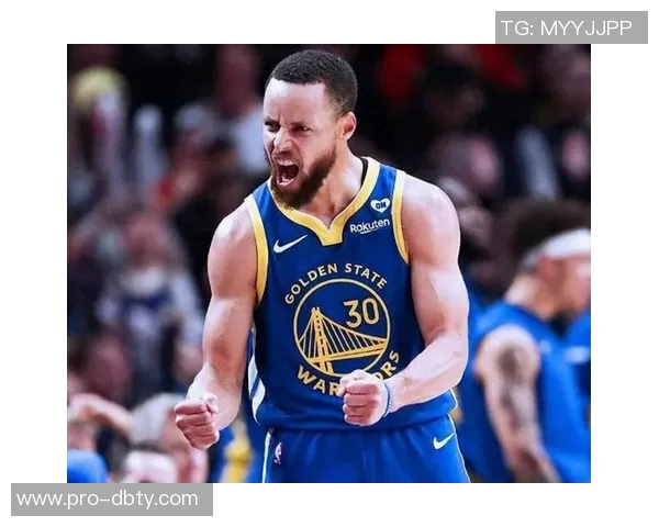 库里谈第三节精彩表现强调无球跑动助力勇士掌控比赛节奏